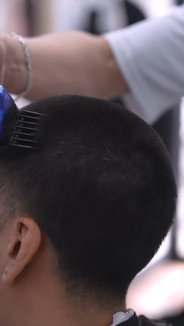 Haircut and beard work by Master Barber NYC in Brooklyn, example 27
